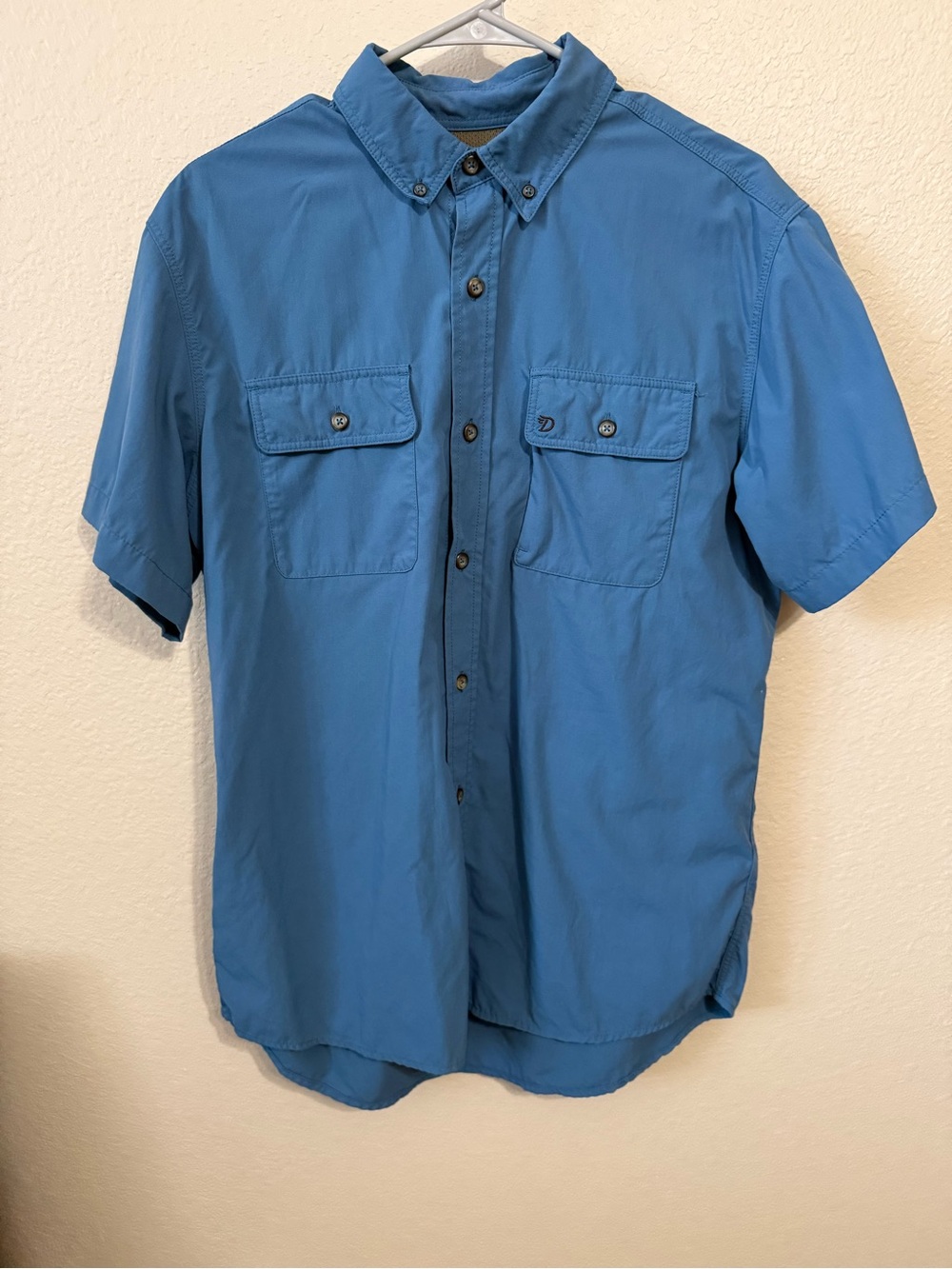 Men's Duck Camp Short-Sleeve Button-Down Shirt in Sky Blue